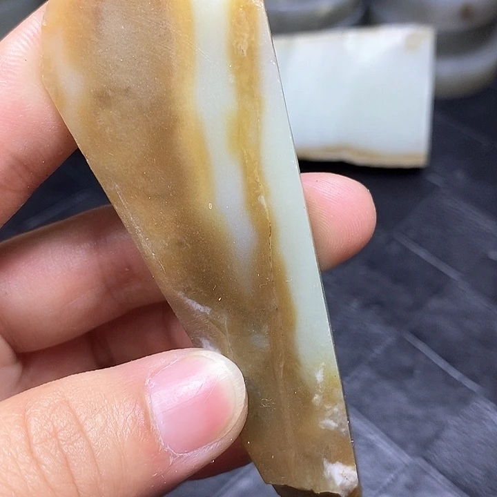 和田玉未镶嵌珠宝半成品