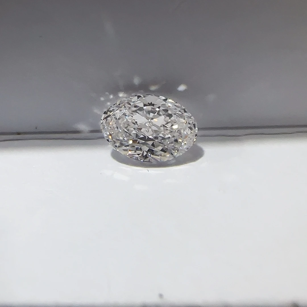 实验室培育钻石裸石未镶嵌1.88克拉椭圆