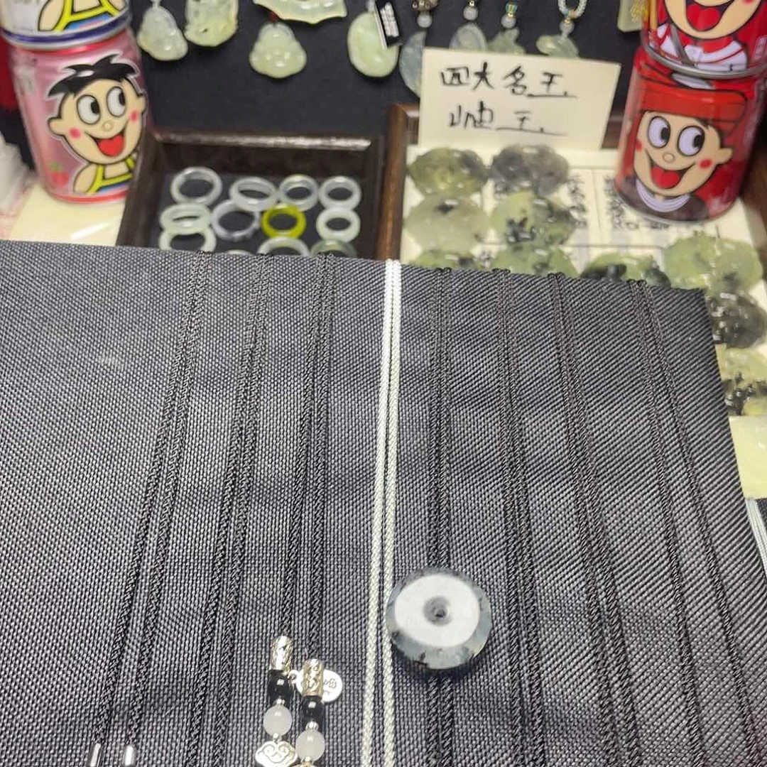 岫玉未镶嵌平安扣吊坠