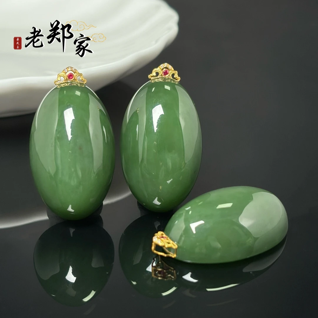 【老郑家】18k金和田玉蛋面吊坠 2701-1 多样性发1件 约33*21*10mm