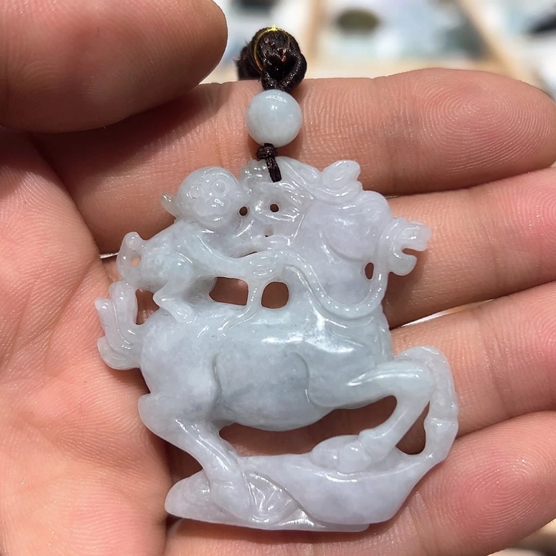 翡翠挂件未镶嵌挂件