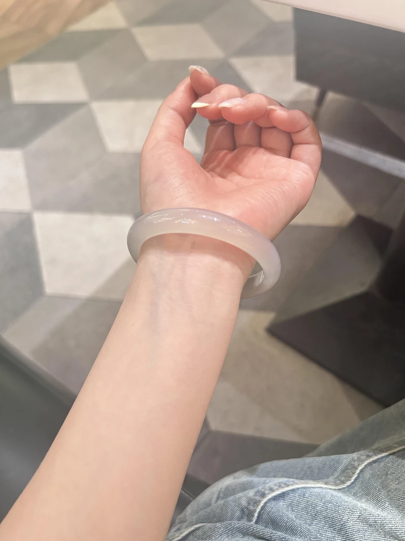 非金属仿珍珠手镯 白月光手镯白手镯时尚白色冰透古风【体验款】