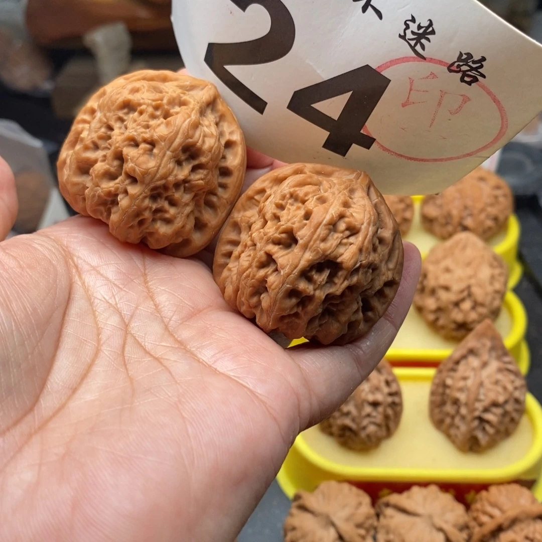 把件文玩核桃41千佛山