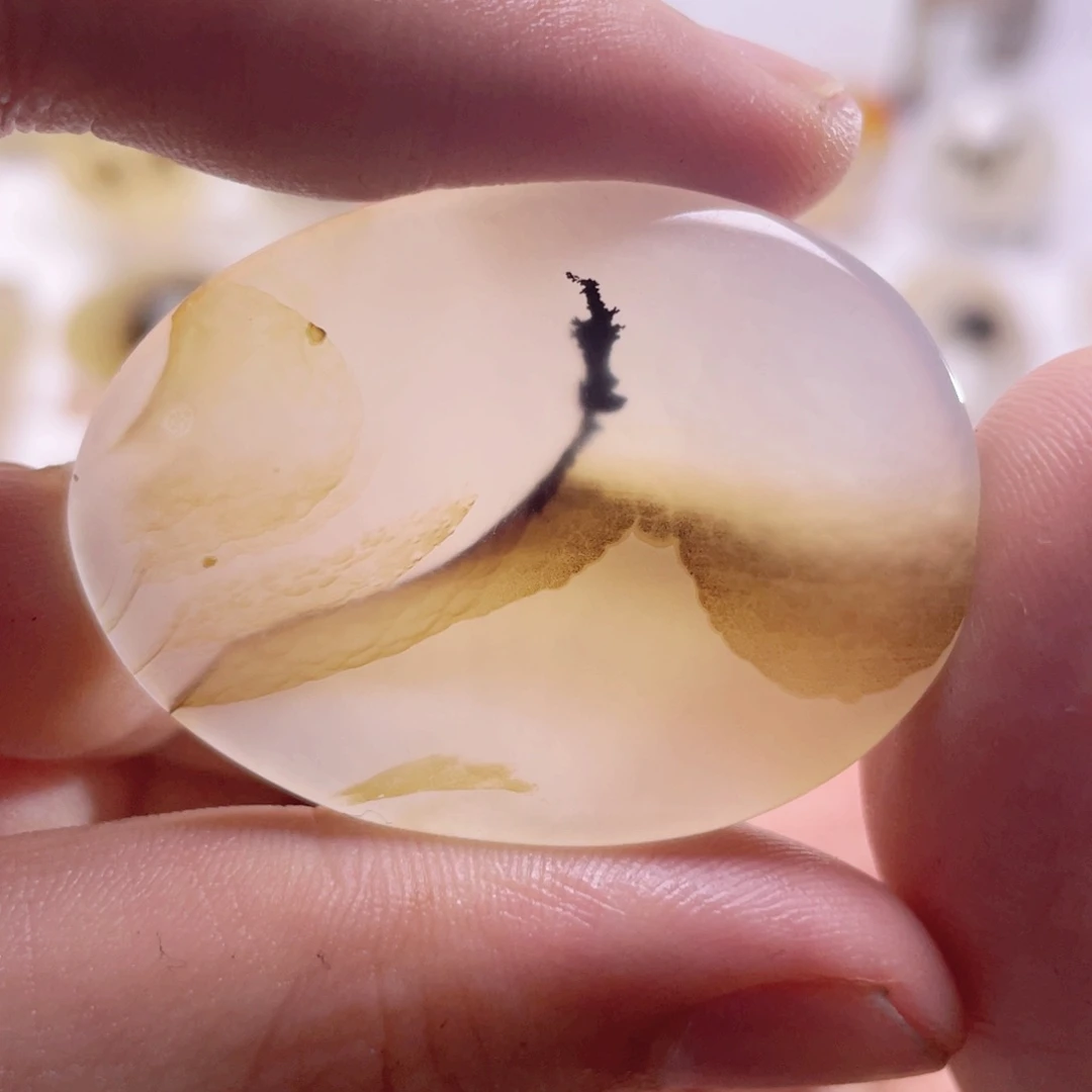 玛瑙/玉髓颈饰合金