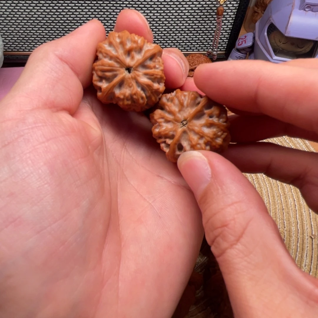 H***.文玩核桃吊坠永丰塔