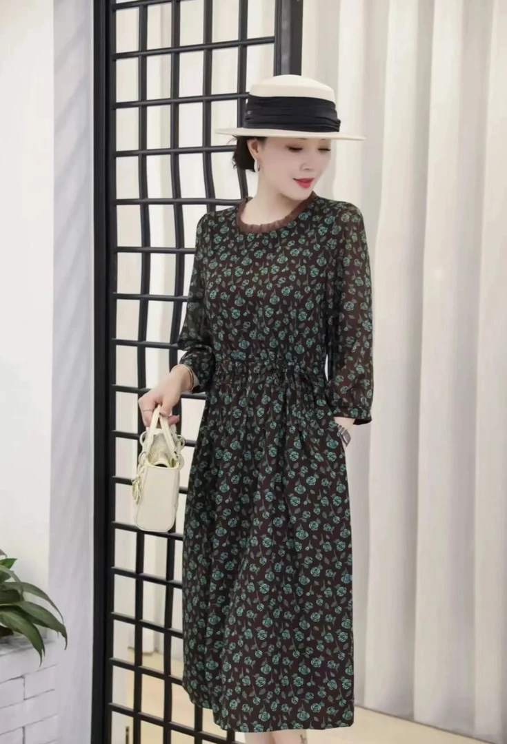 【遇见妳】5781新款花边领咖底蓝色玫瑰花朵收腰气质百搭修身连衣裙