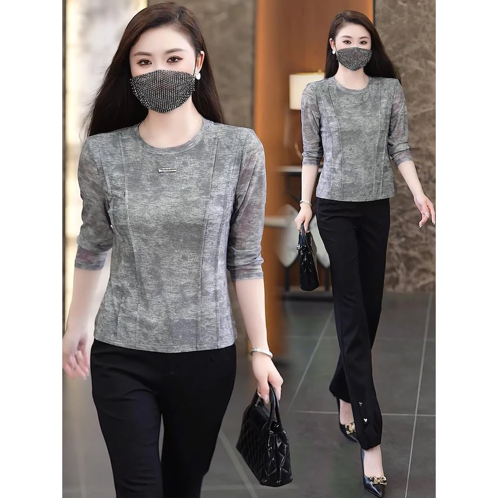 绝美巨好看的小上衣长袖T恤今年流行的爆款女装设计感秋装打底衫