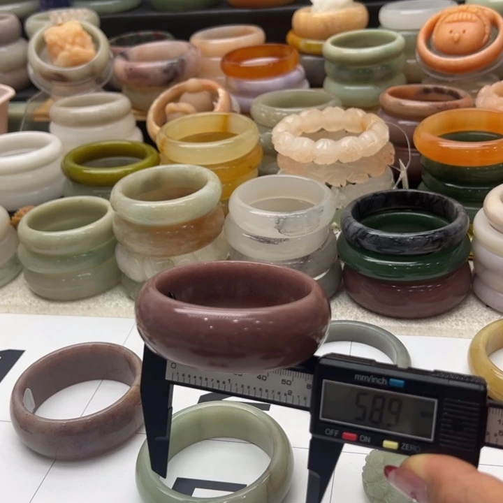 石英岩玉合金手镯