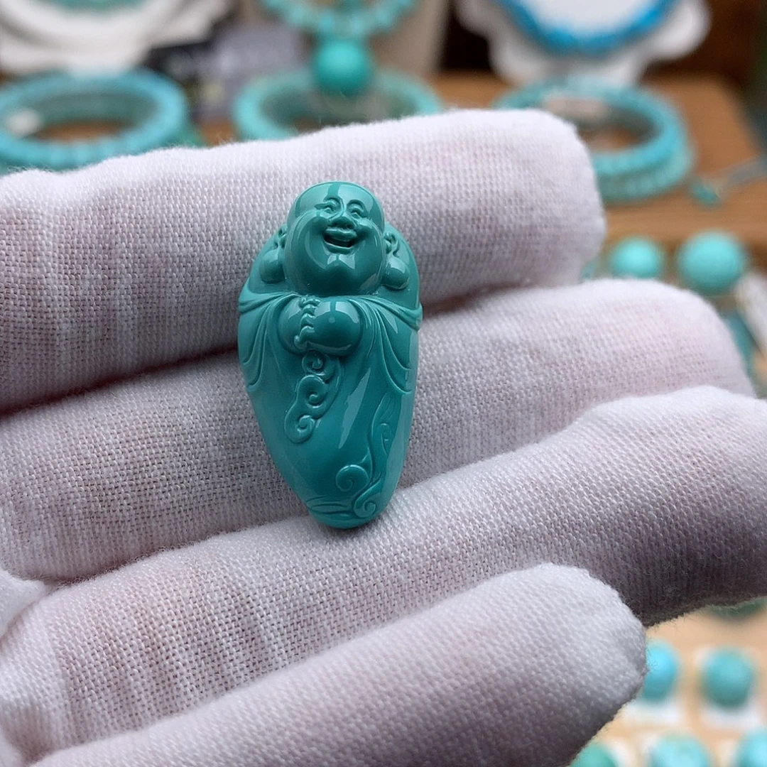 绿松石未镶嵌珠宝奇石