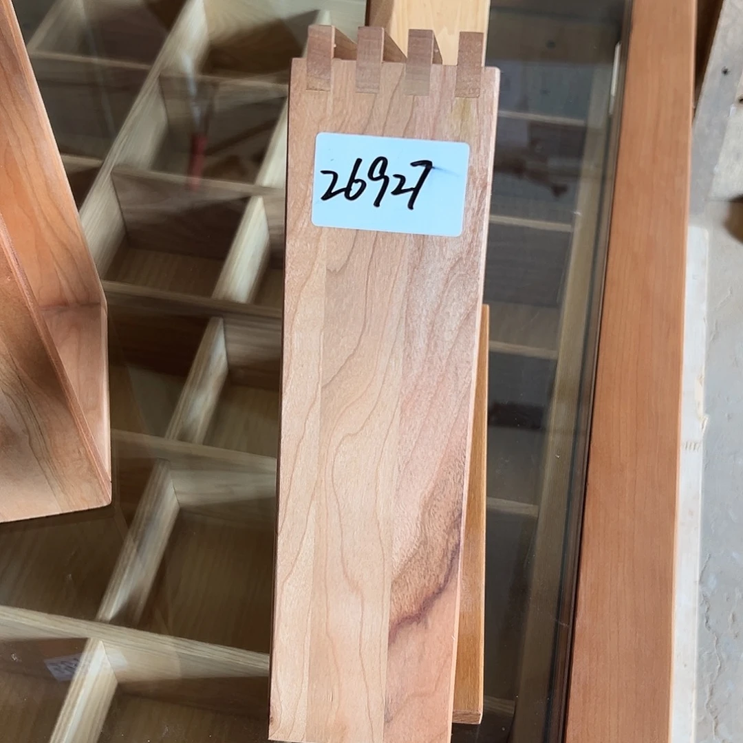 抖音直播间实木刀架