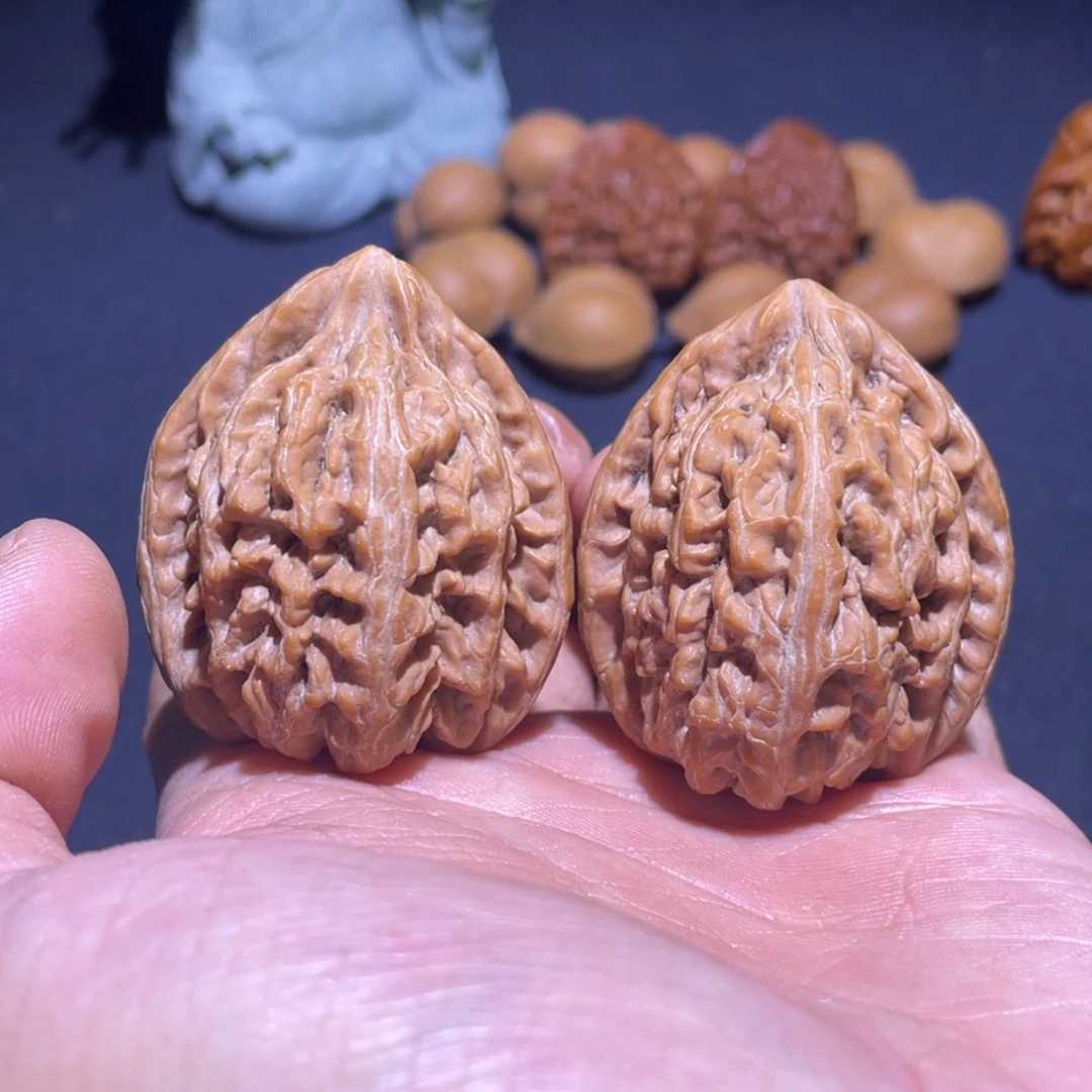 吊坠文玩核桃42红锦鲤全品