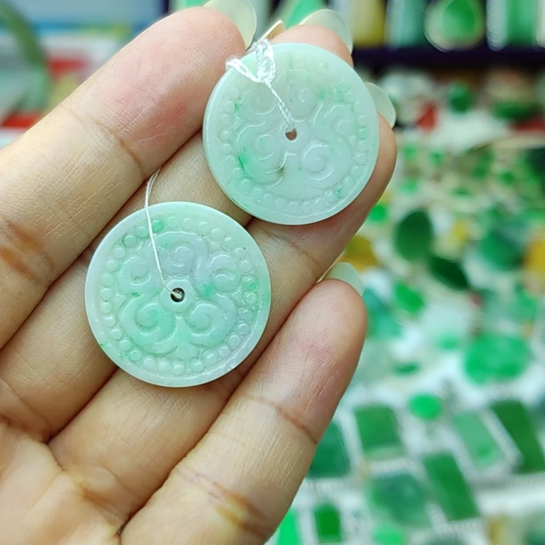颈饰未镶嵌翡翠14