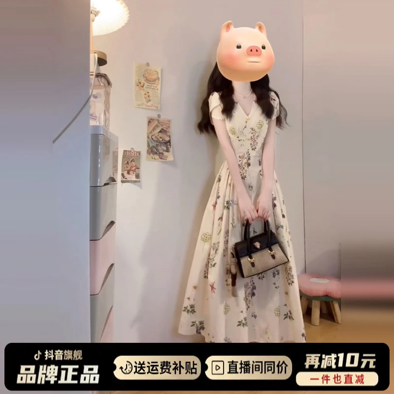 法式茶歇v领碎花连衣裙子女夏季知性风衣服2025新款气质收腰长裙