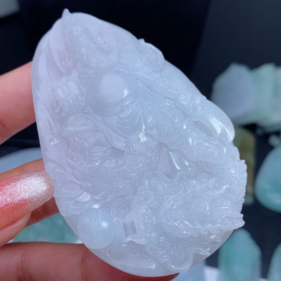 定制翡翠吊坠未镶嵌