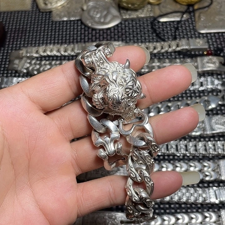 精品时尚男士手链