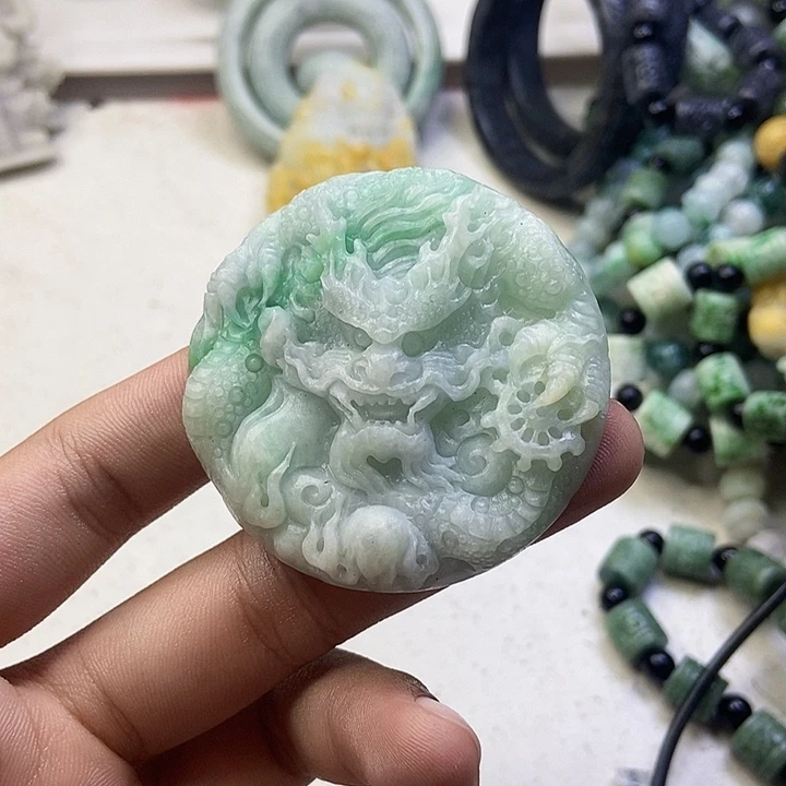 定制翡翠未镶嵌天然翡翠
