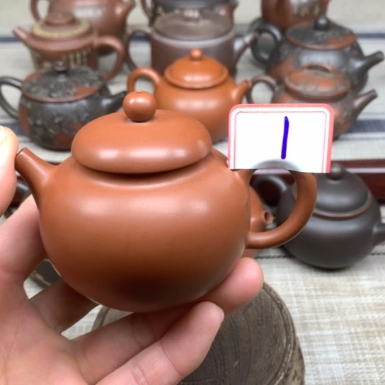 壶微瑕 圆珠壶 红色复烧 140多毫升