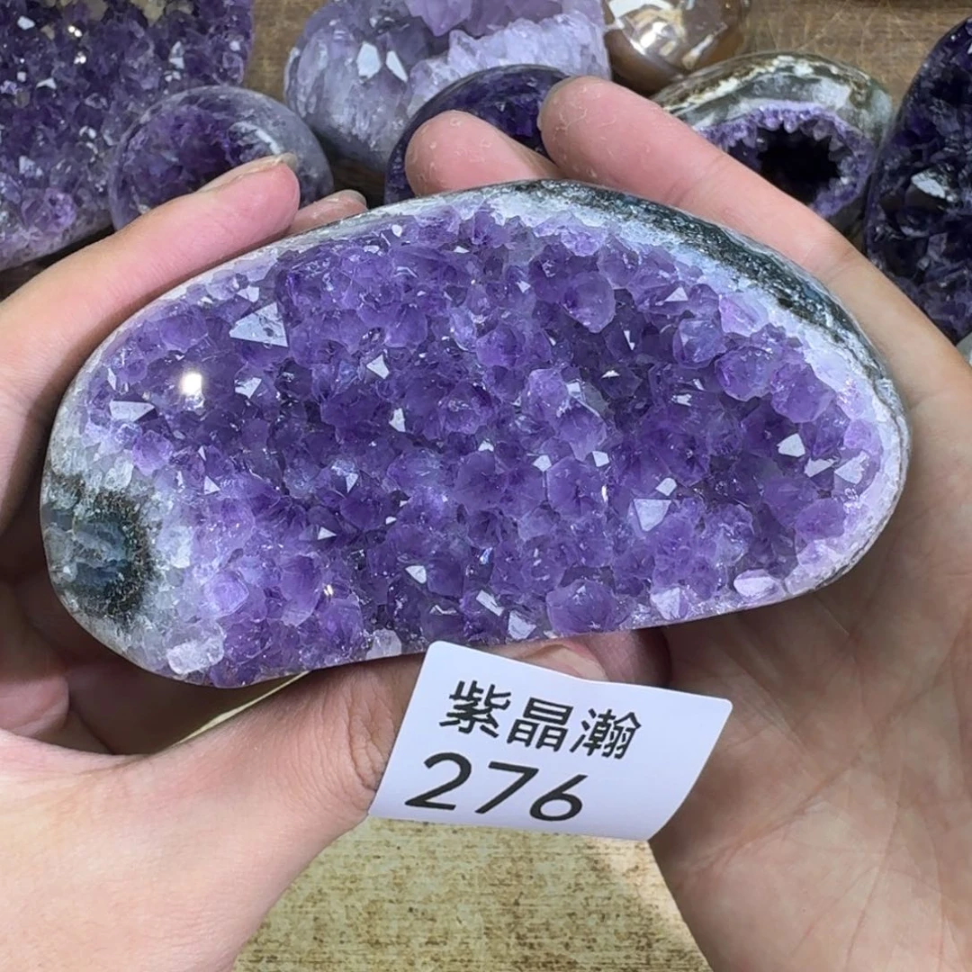 未镶嵌水晶大型摆件（非配饰）