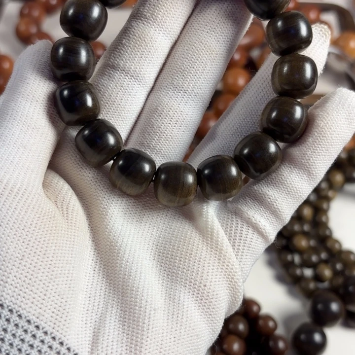 和***寂檀香木1314老山檀水阴沉奶香奶甜