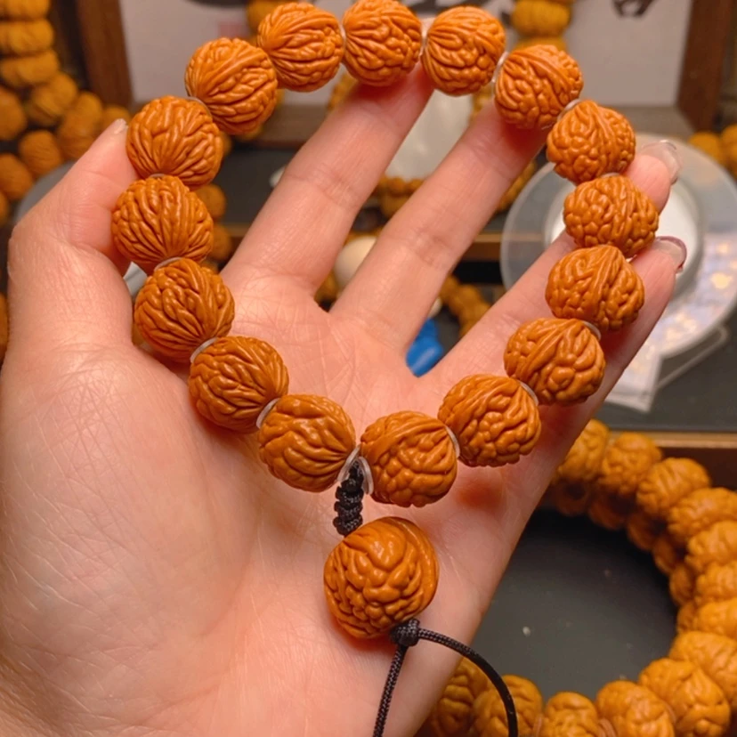 【闪购商品】桃核手串龙文桃核