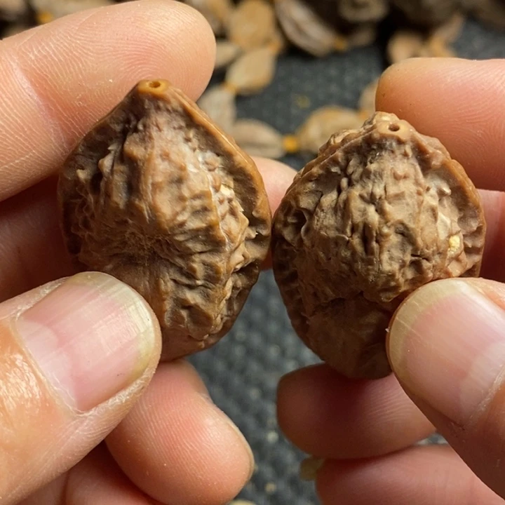 吊坠文玩核桃娜姐119