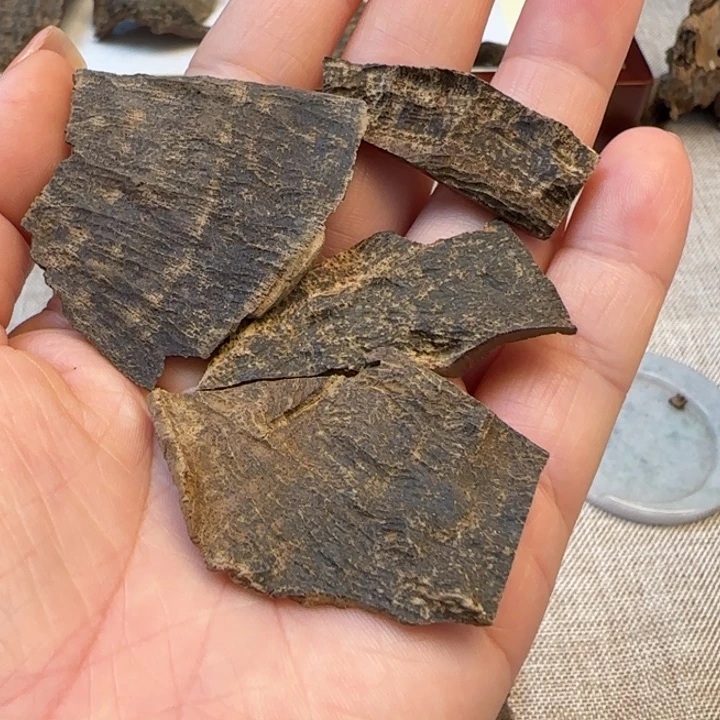 摆件沉香老海南包头4.8克