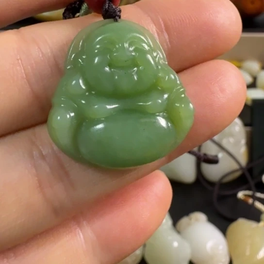 和田玉（糖玉）未镶嵌颈饰