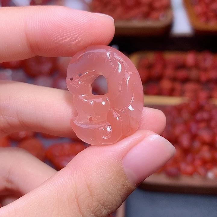 南红玛瑙未镶嵌南红月狐