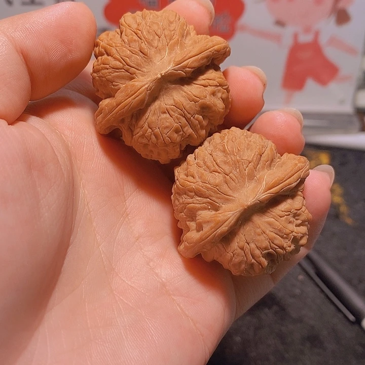吊坠文玩核桃血麒麟