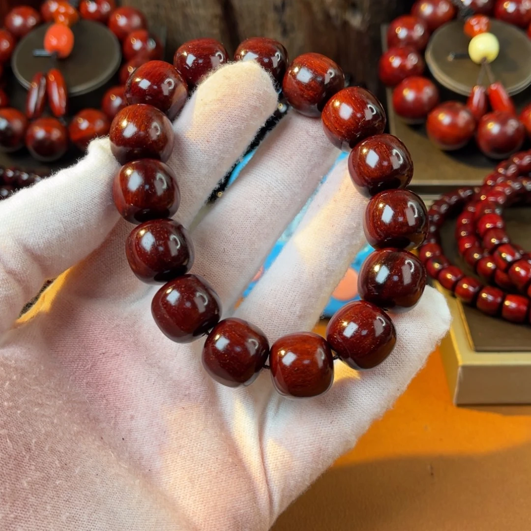 檀香紫檀（小叶紫檀）天*