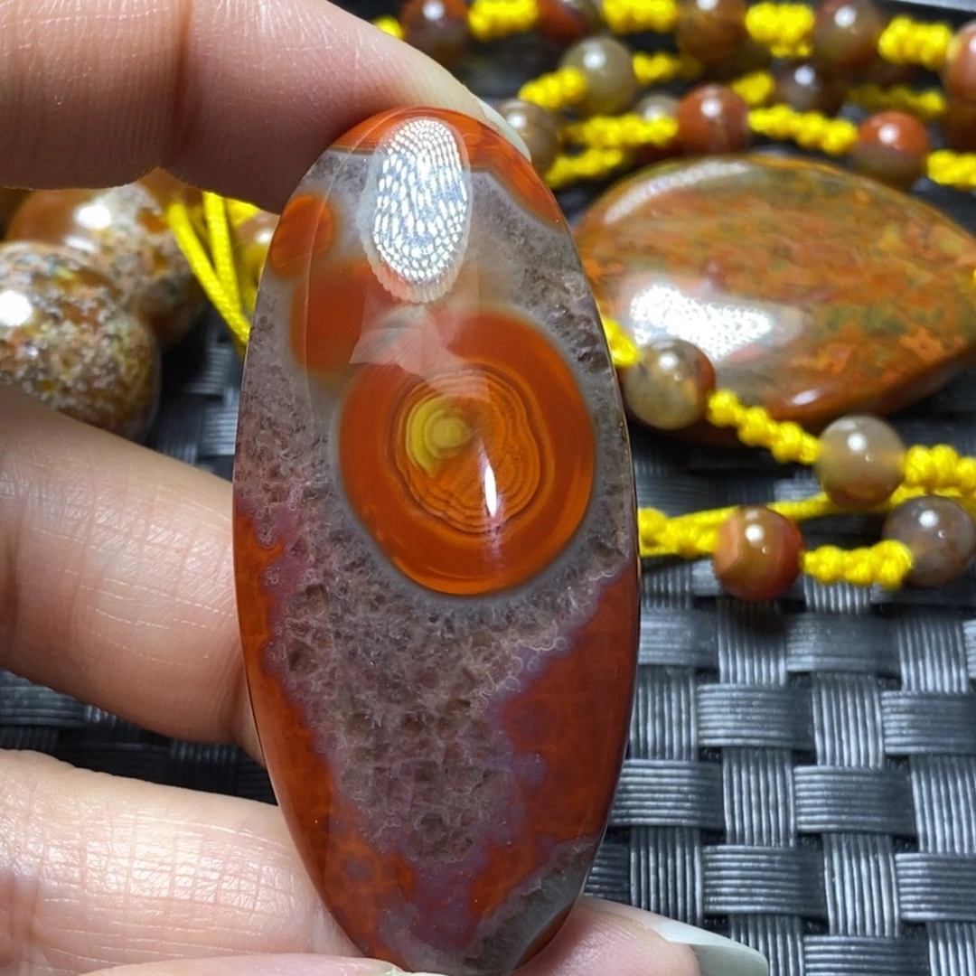 玛瑙/玉髓颈饰未镶嵌爱***灯