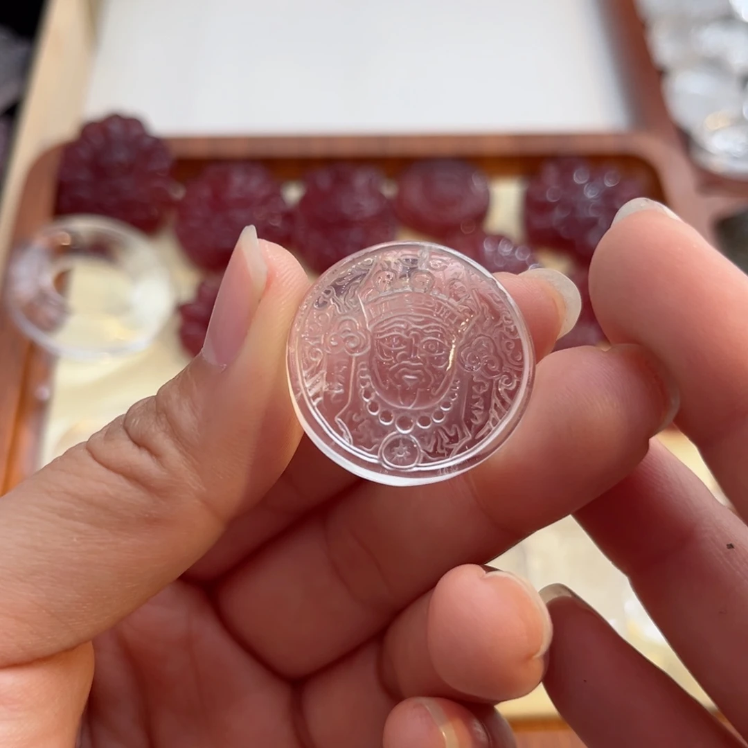 水晶颈饰未镶嵌Y****?白水扎基52