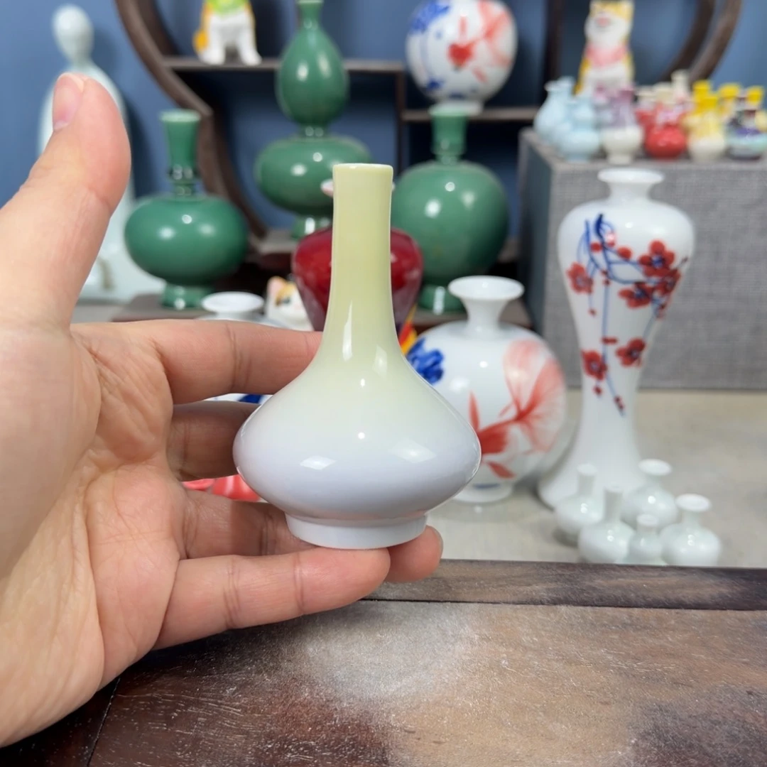 陶瓷手工小花器摆件