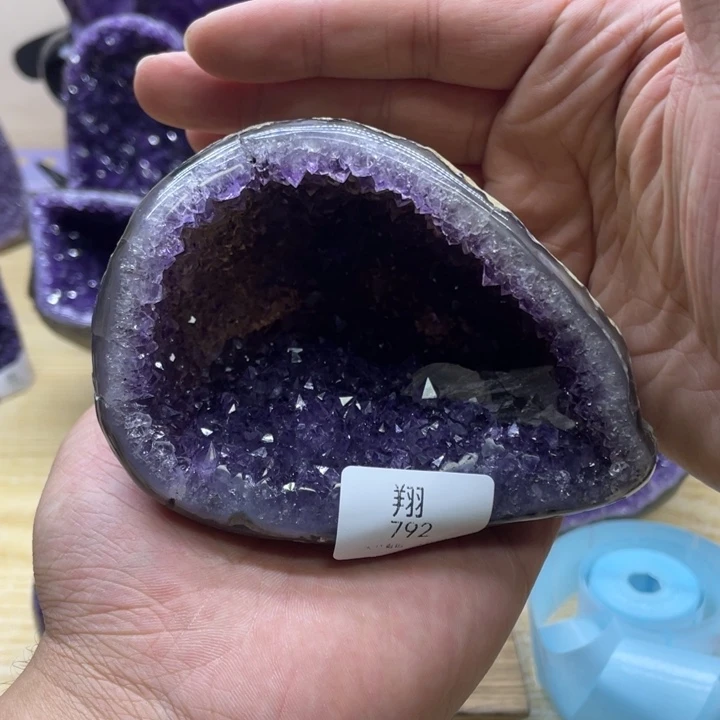 未镶嵌大型摆件（非配饰）紫晶