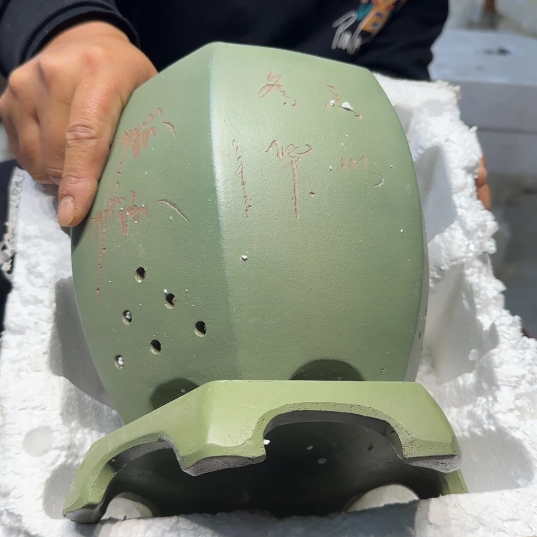 紫砂花盆口径18 16高度21