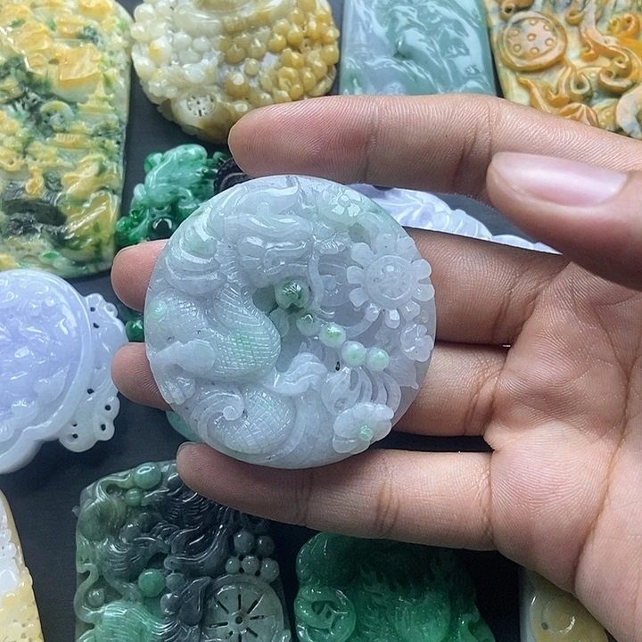 定制翡翠未镶嵌天然翡翠A货