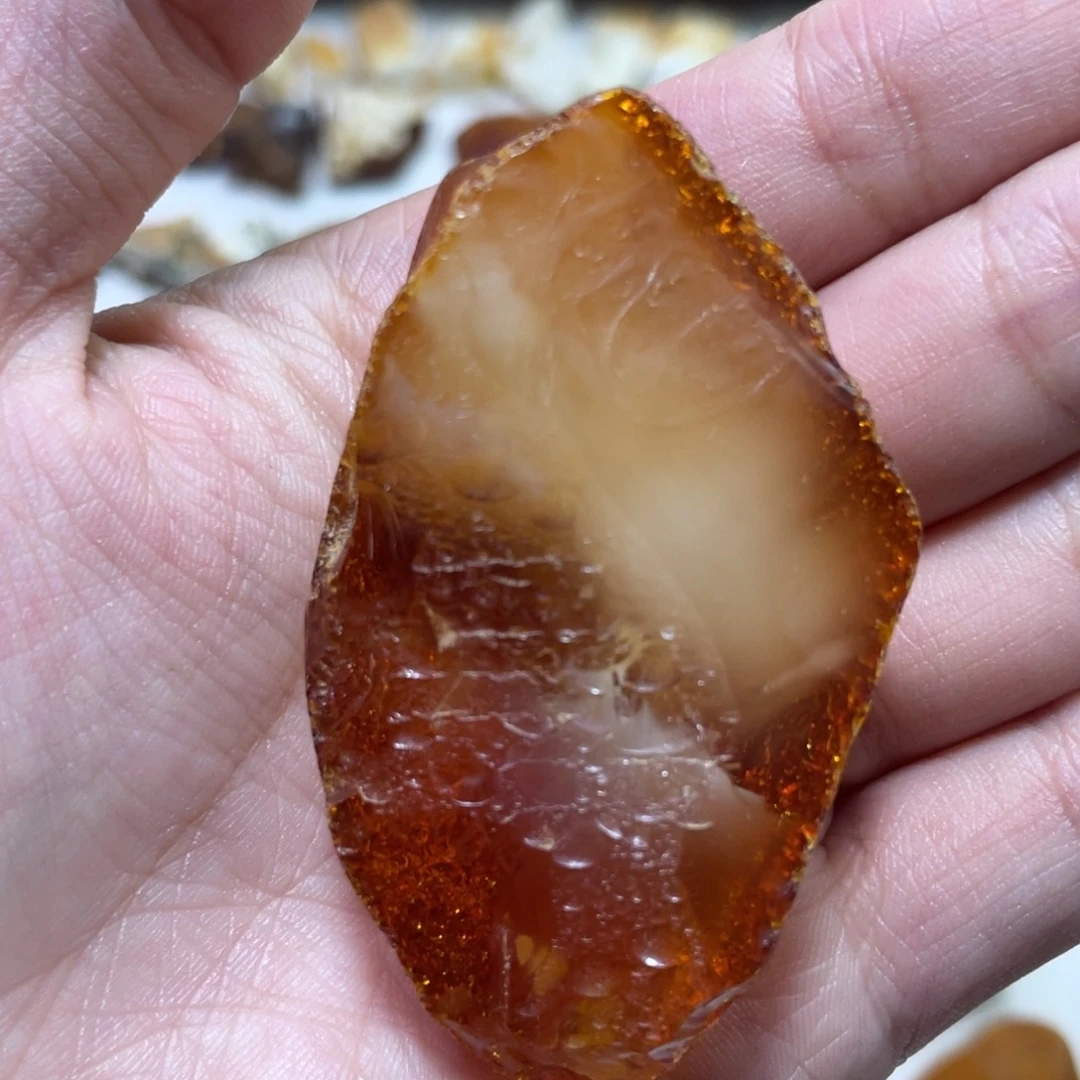 定制琥珀天然原矿