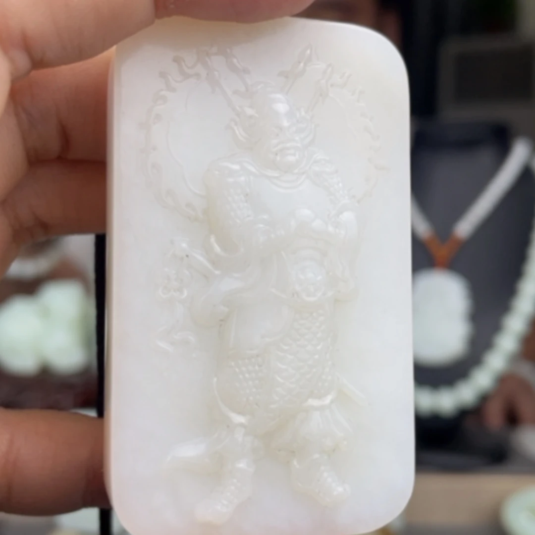 【闪购商品】颈饰未镶嵌和田玉