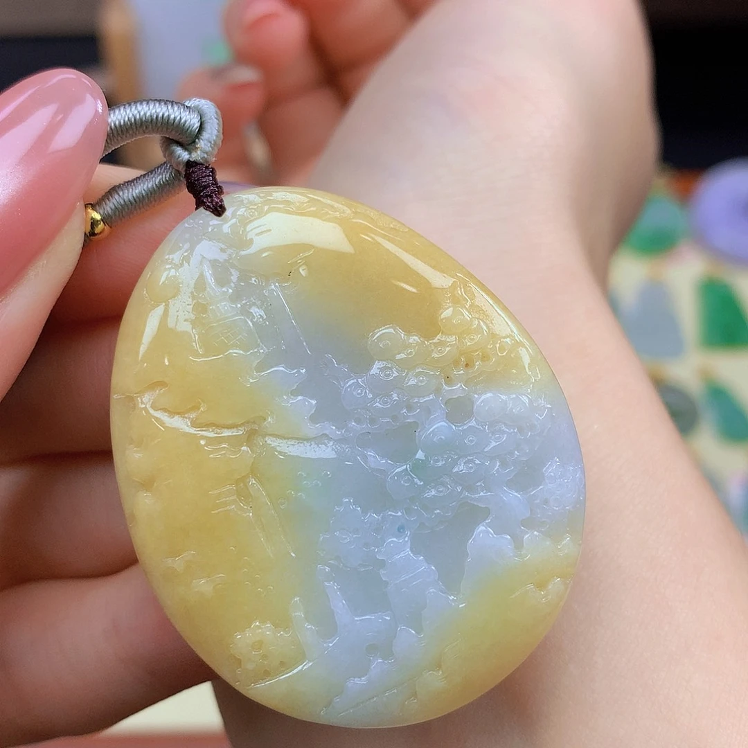 颈饰未镶嵌翡翠翡翠