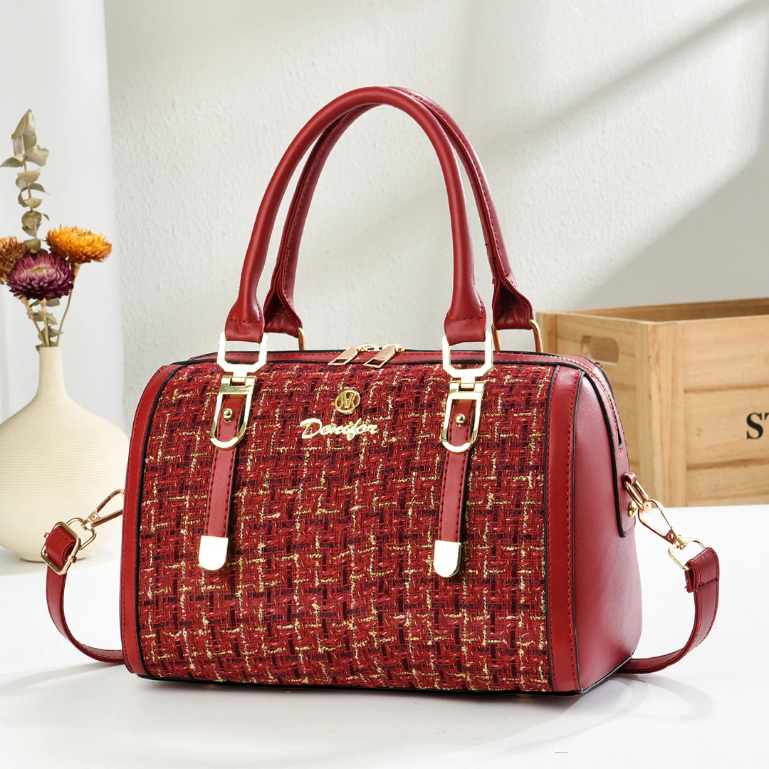 高级感红色结婚包2025新款女士洋气婚礼婚宴用妈妈包新娘包手提包