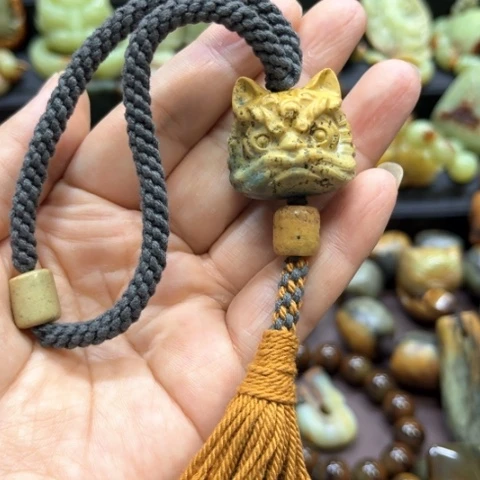 岫岩河磨玉（透闪石质玉）未镶嵌挂件