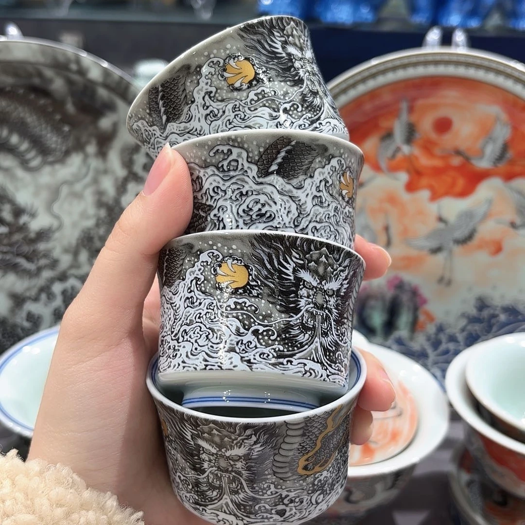 ****.瓷片景德镇瓷器精品陈列