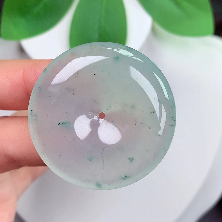 颈饰未镶嵌翡翠平安扣 38x7.4mm