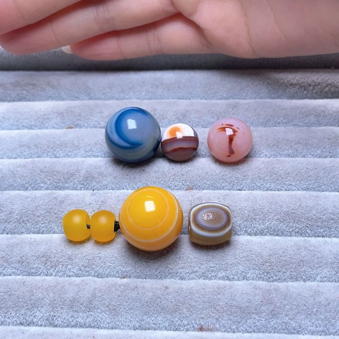 玛瑙/玉髓颈饰未镶嵌T****A