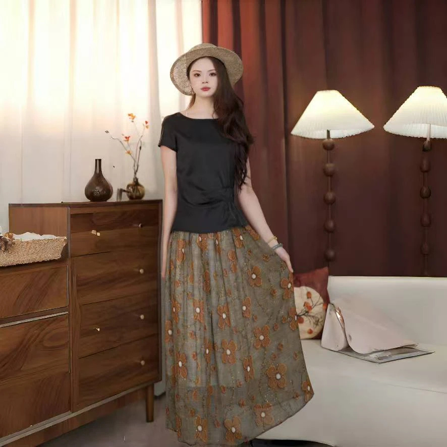 （杭州西湖门店直发）2025夏季新品高腰显瘦半身裙女长款大摆裙