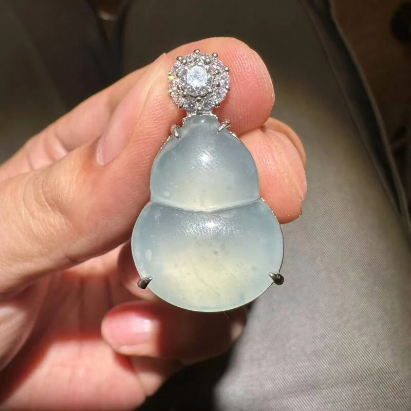 天然A货翡翠SW10葫芦吊坠多样性发一