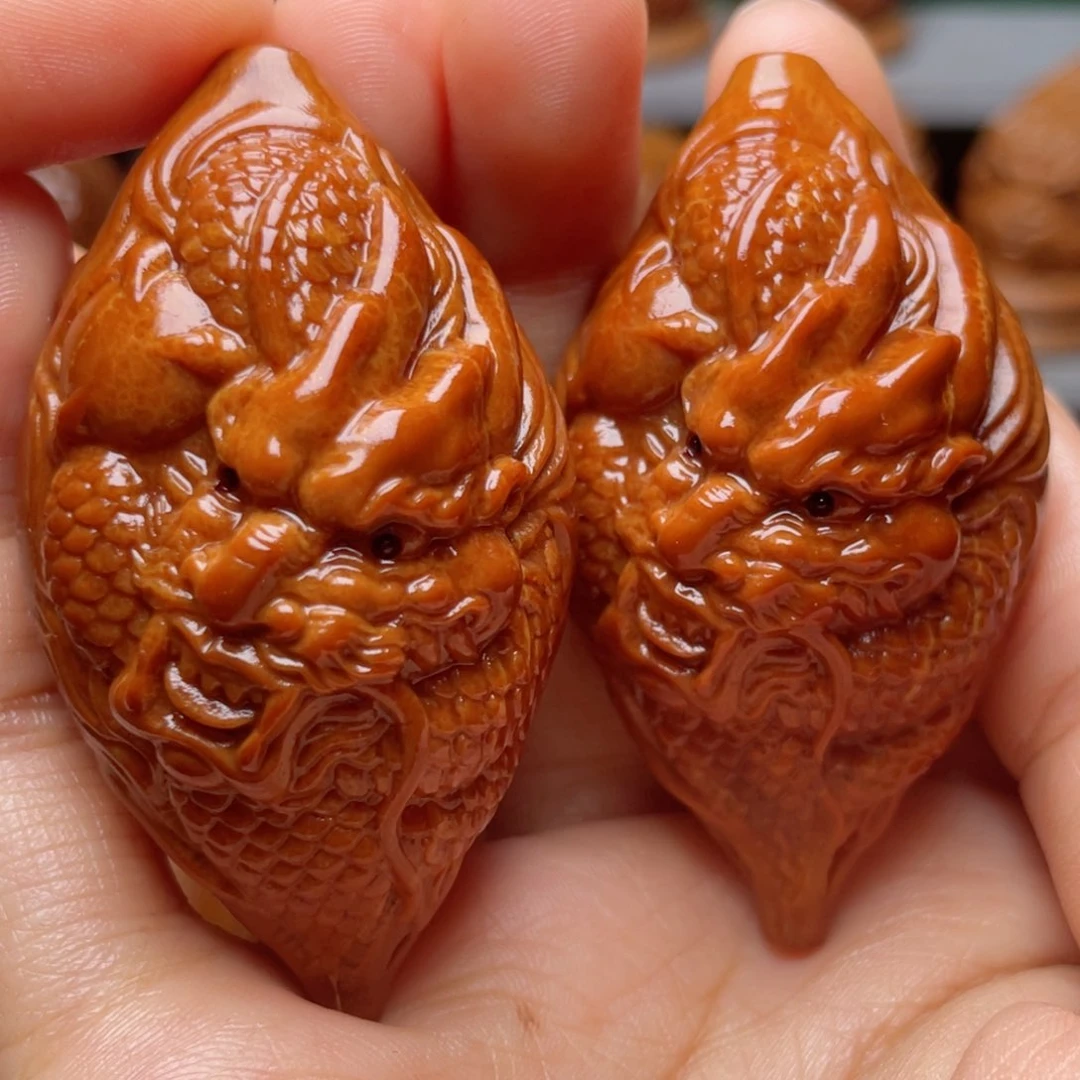 吊坠橄榄核双面龙手球3.5