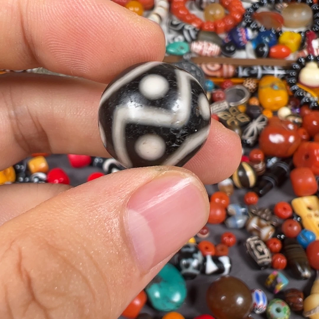 尚***德白玉菩提吊坠啊啊啊啊呃