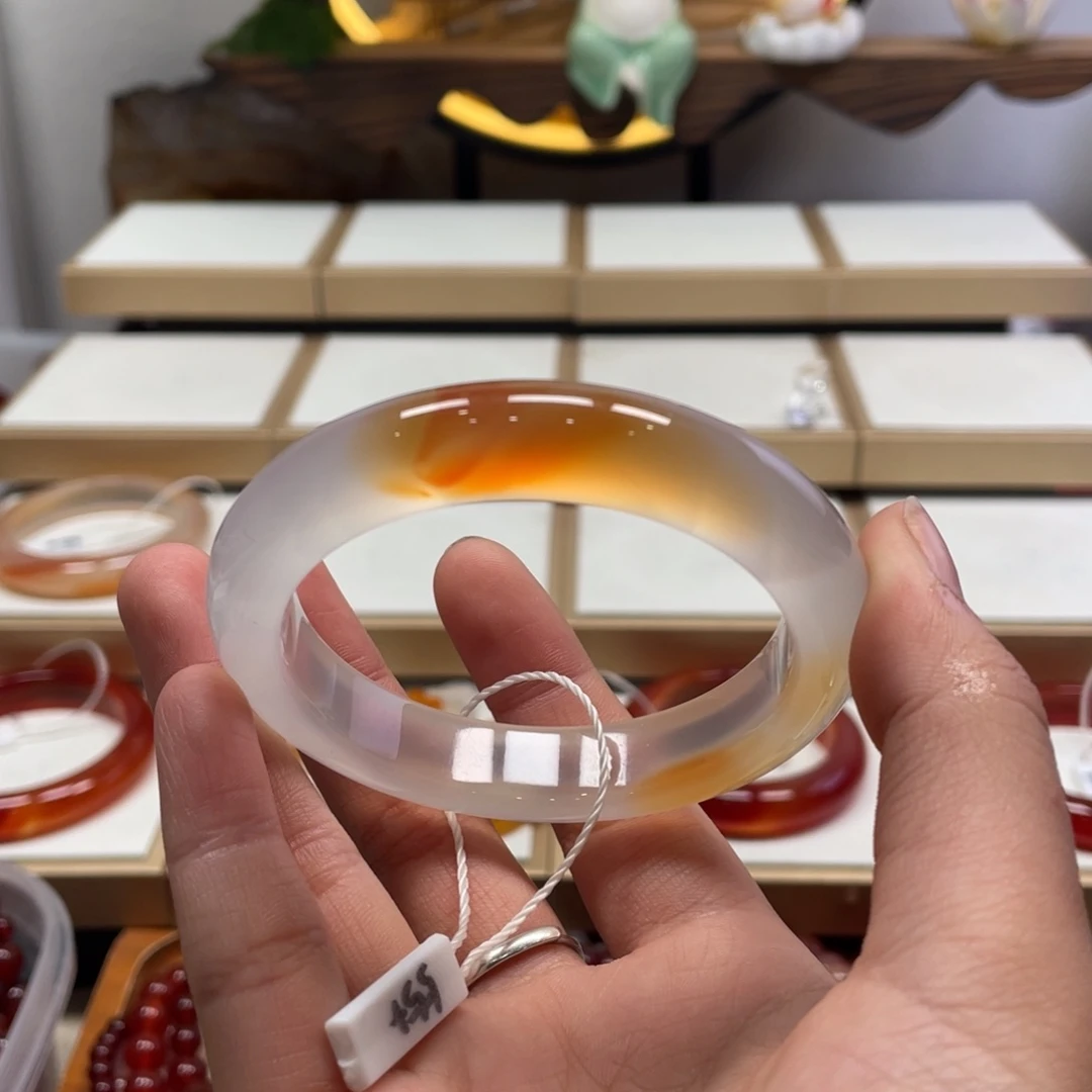 玛瑙/玉髓未镶嵌手镯