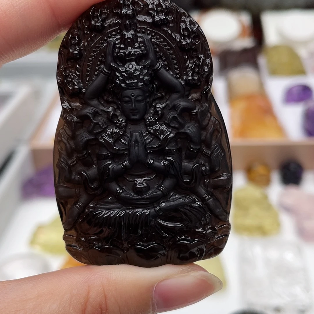 未镶嵌颈饰水晶吊坠